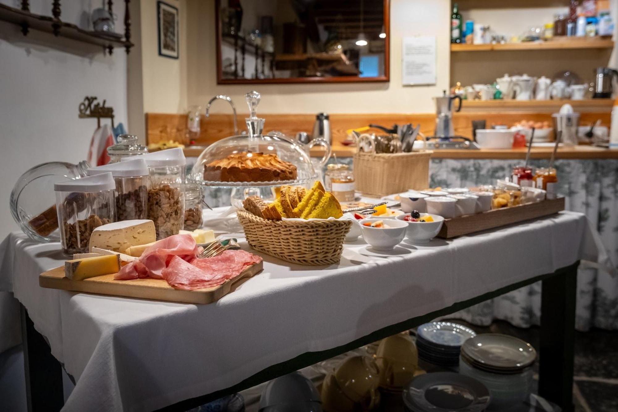 Casa Lumaca Bed & Breakfast Tremezzo Eksteriør bilde